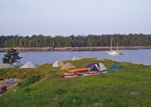 Camped on the Maine Island Trail on a summer morning. (EasternSlopes.com)