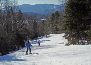 Twisted fun! Most of the trails at Black Mountain follow the contours of the slope, not the needs of grooming machines. That’s where the fun is! (Tim Jones/EasternSlopes.com)