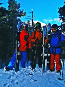 11 below zero at the top of Brackett Basin, skins off, ready to ski, photographer's fingers getting numb. (EasternSlopes.com)