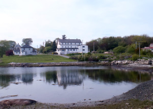 The Craignair Inn from Clarks Island. The island is private, but inn guests are allowed to walk there. When it's warmer, there's even a swimming hole in an old quarry. (EasternSlopes.com)