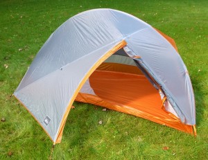 REI's new fly design gives easy entry through the door, and a large, functional vestibule. (EasternSlopes.com)